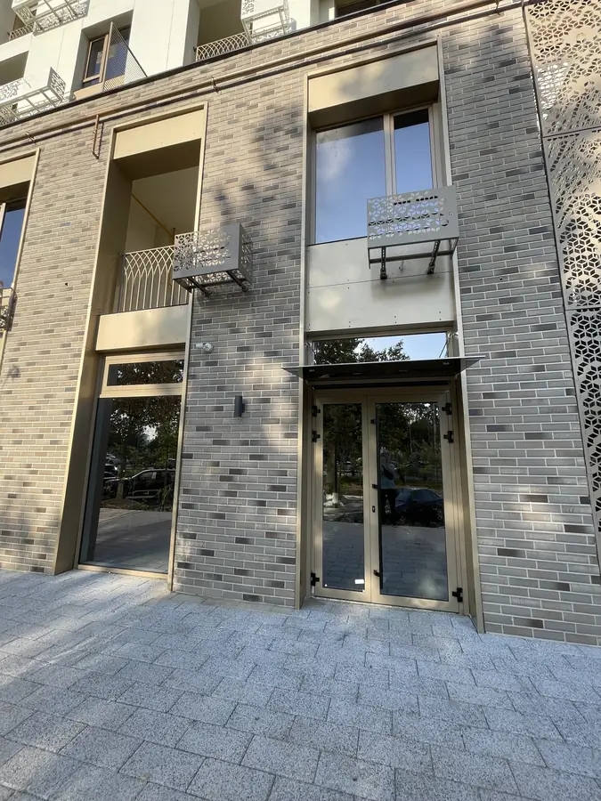 Ofis − 108 m², 1/7 qavat