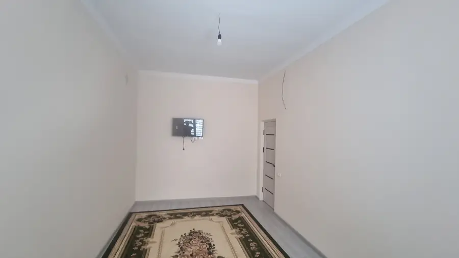 Сдается 3-комнатная квартира − 65 м²