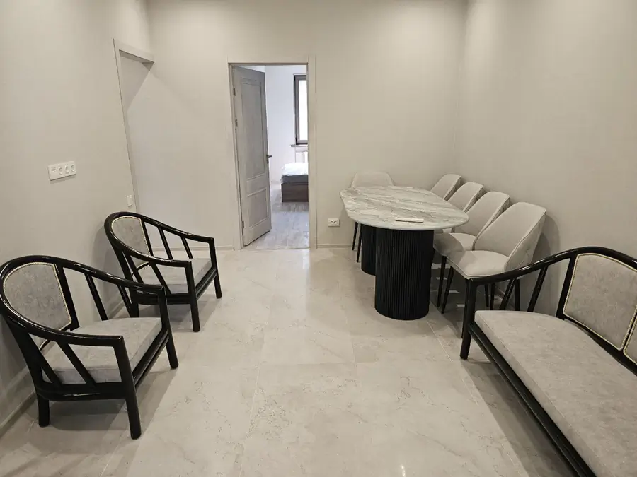 Сдается 3-комнатная квартира − 50 м²