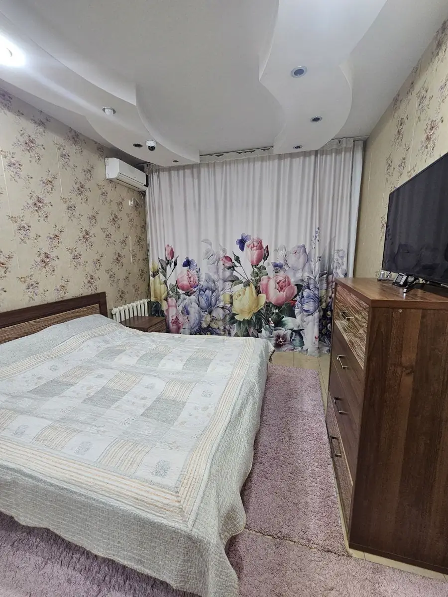 Ofis sotiladi − 97 m²