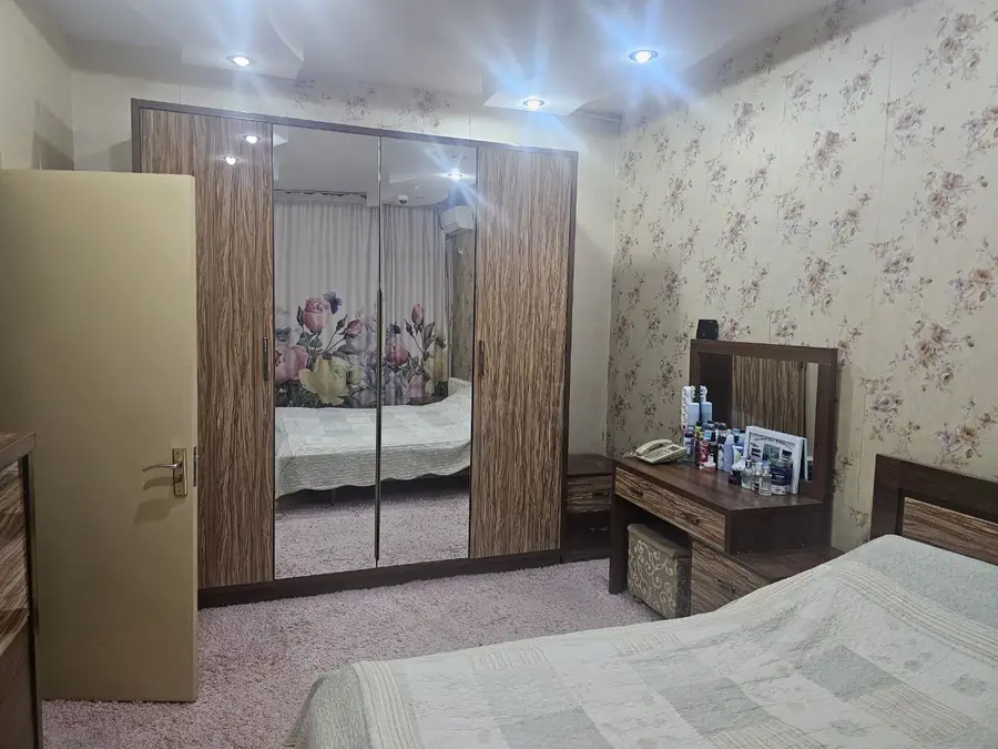 Ofis sotiladi − 97 m²