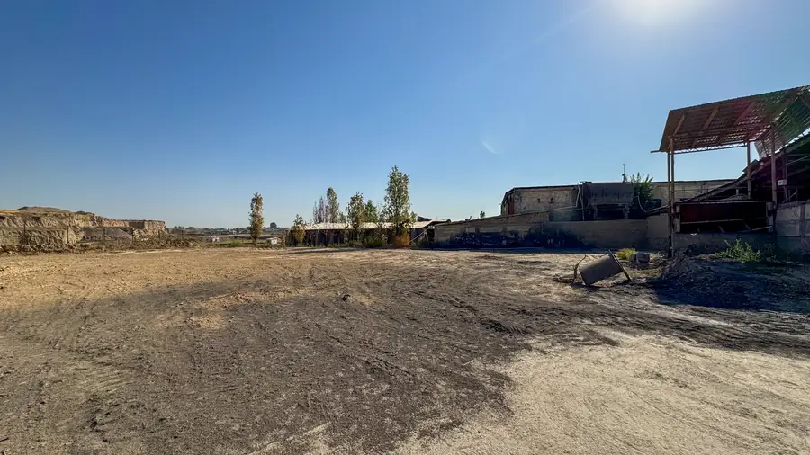 Ishlab chiqarish sotiladi − 5123 m² 