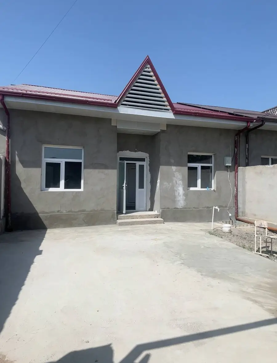 1 qavatli uy − 100 m², 2 sot. 