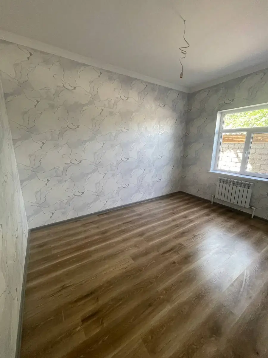 1 qavatli uy − 100 m², 2 sot. 