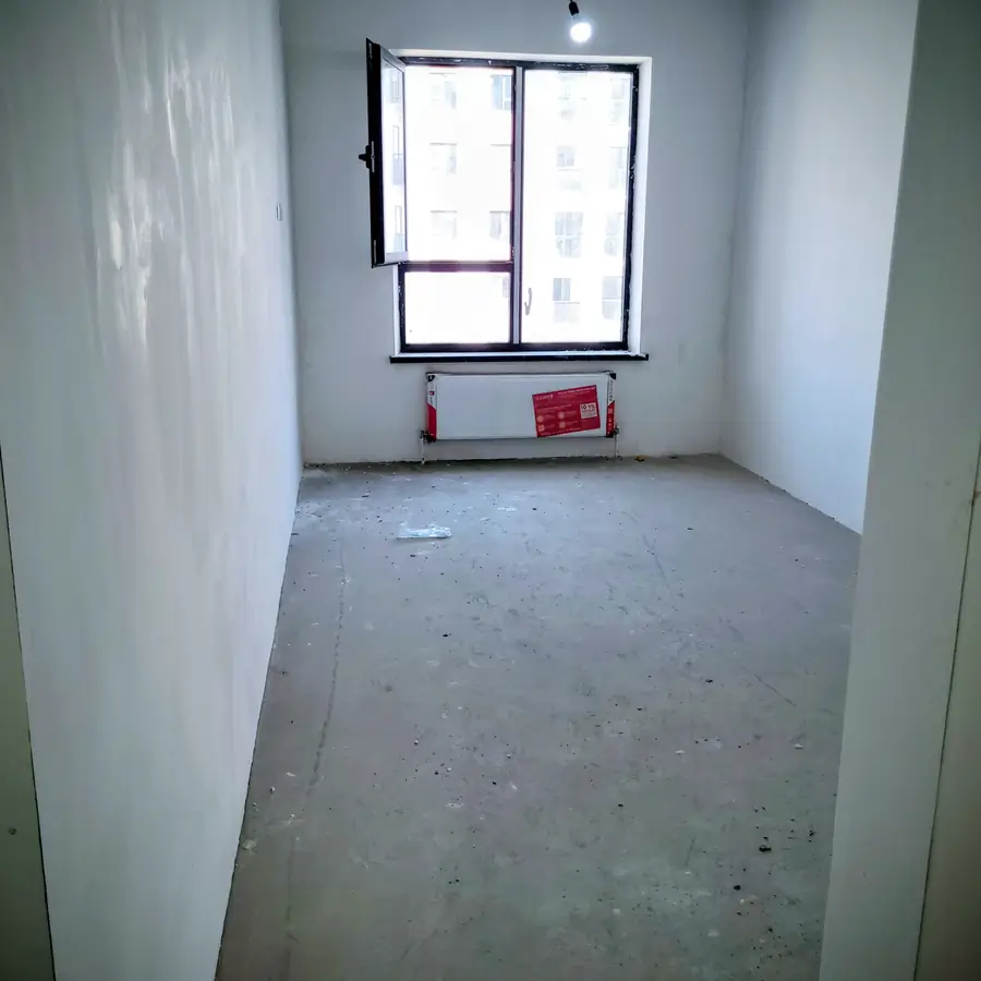 2 xonali kvartira sotiladi − 61 m²