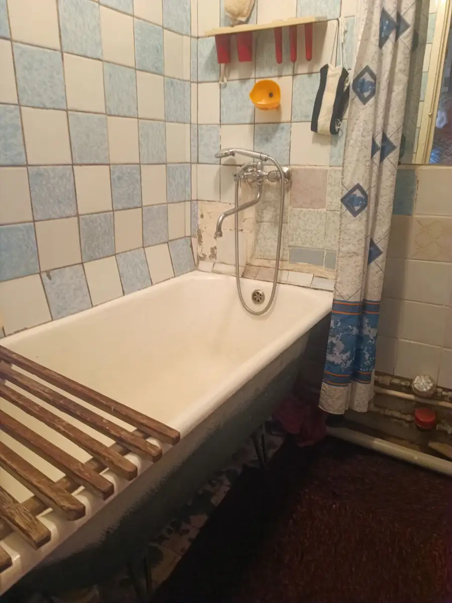 4 xonali kvartira − 85 m², 5/5 qavat