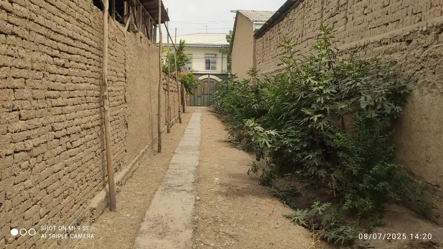 Продается участок − 4 сот.