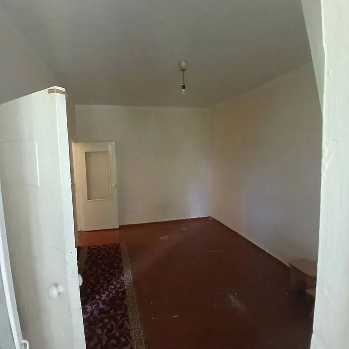 1 xonali kvartira − 36 m², 4/4 qavat