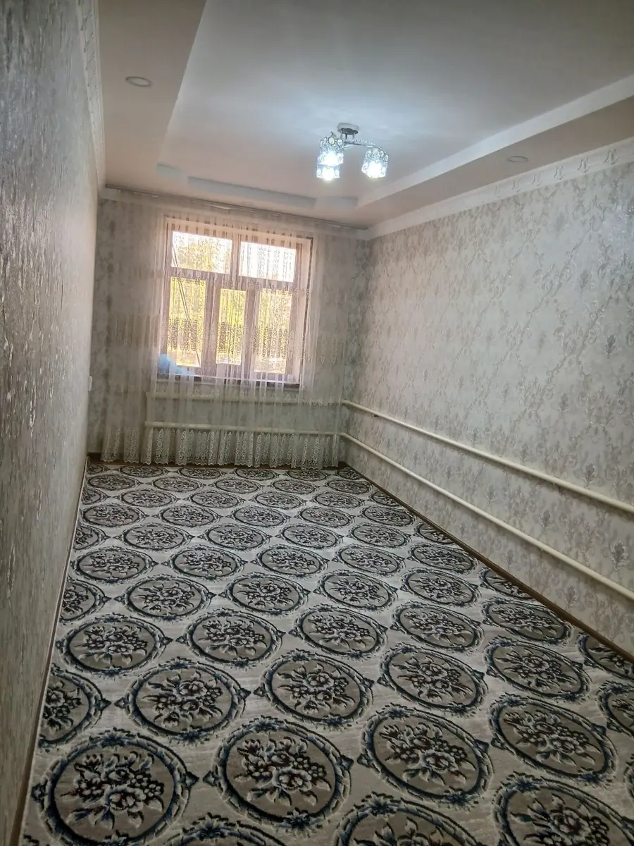 Сдается 3-комнатная квартира − 70 м²