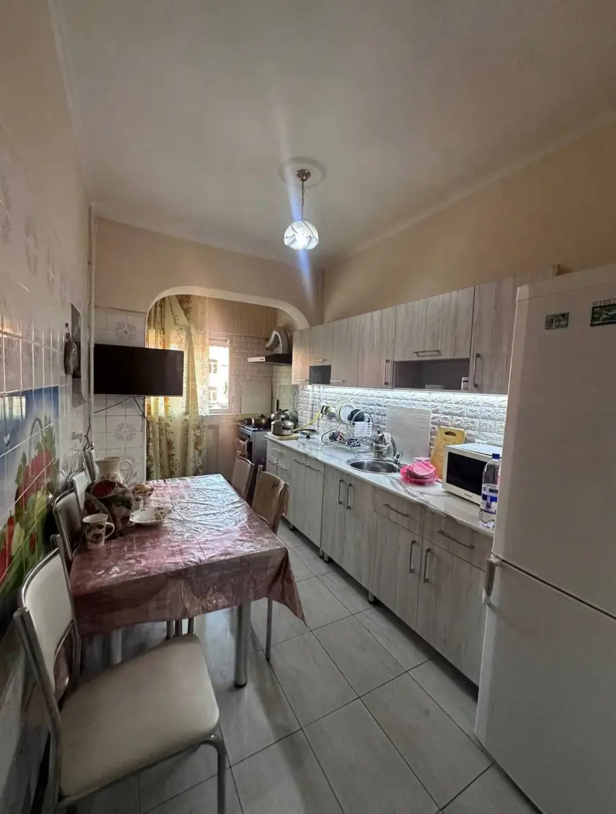 3 xonali kvartira − 75 m², 3/9 qavat