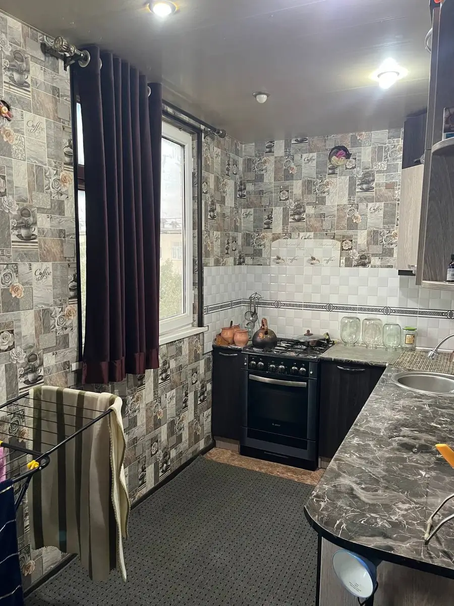 2 xonali kvartira − 50 m², 4/4 qavat