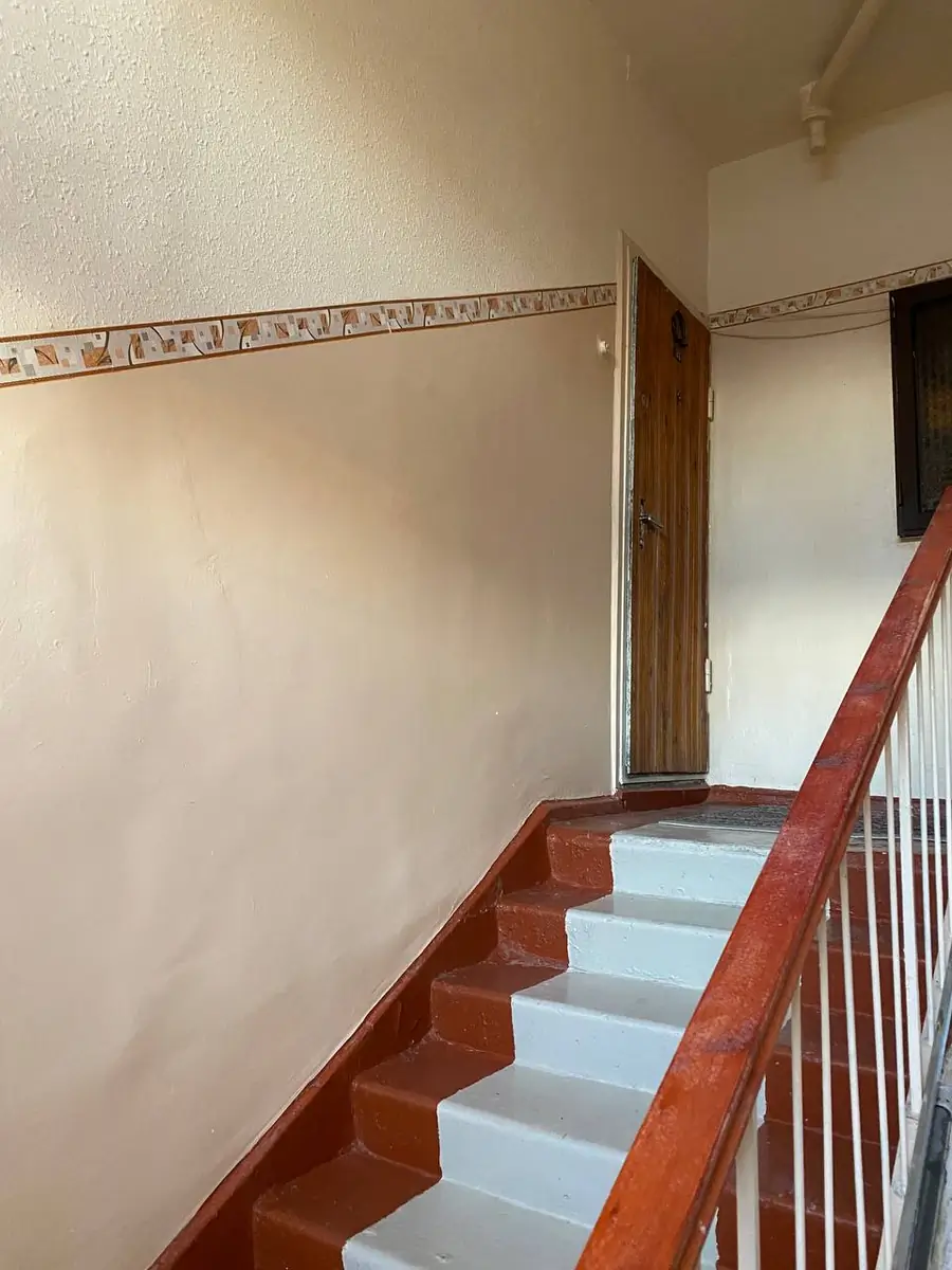 3 xonali kvartira sotiladi − 68.8 m²