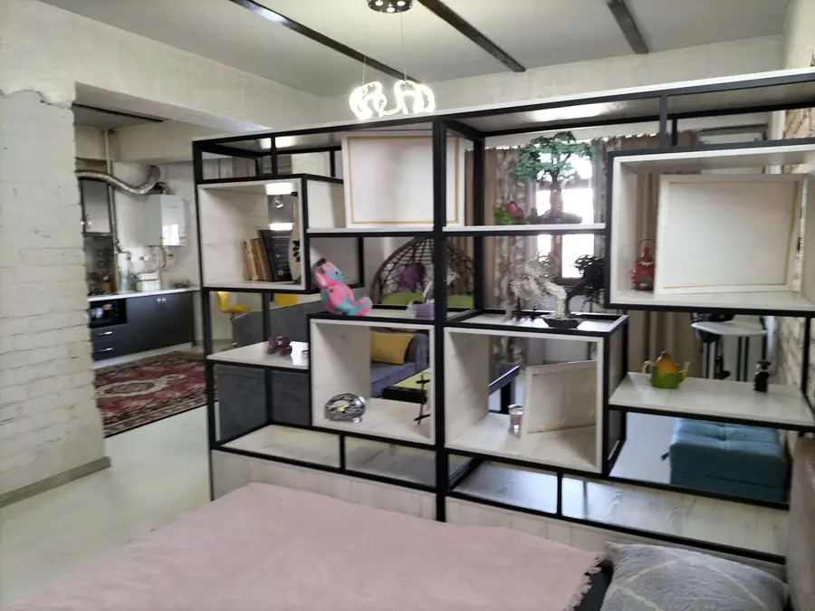 Сдается 1-комнатная квартира − 70 м²