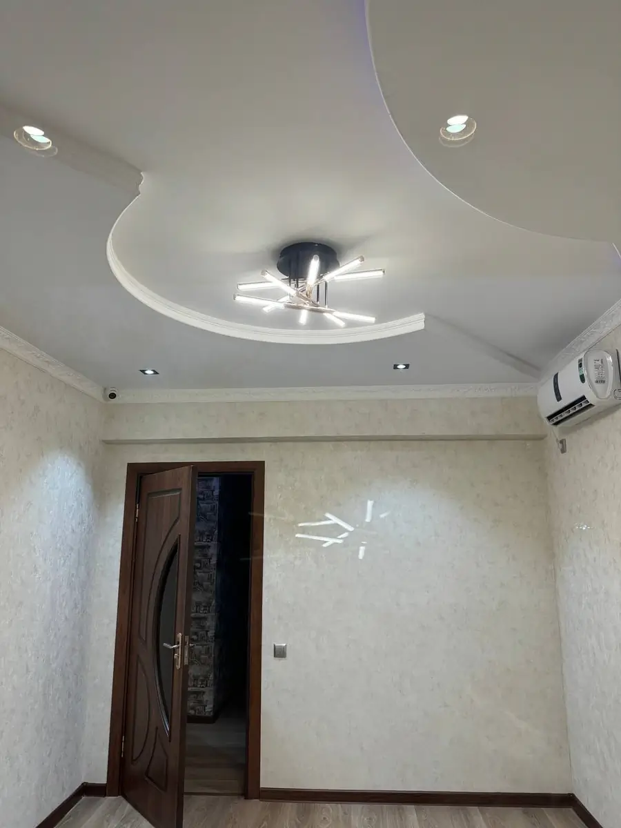 Ofis − 58 m², 1/7 qavat