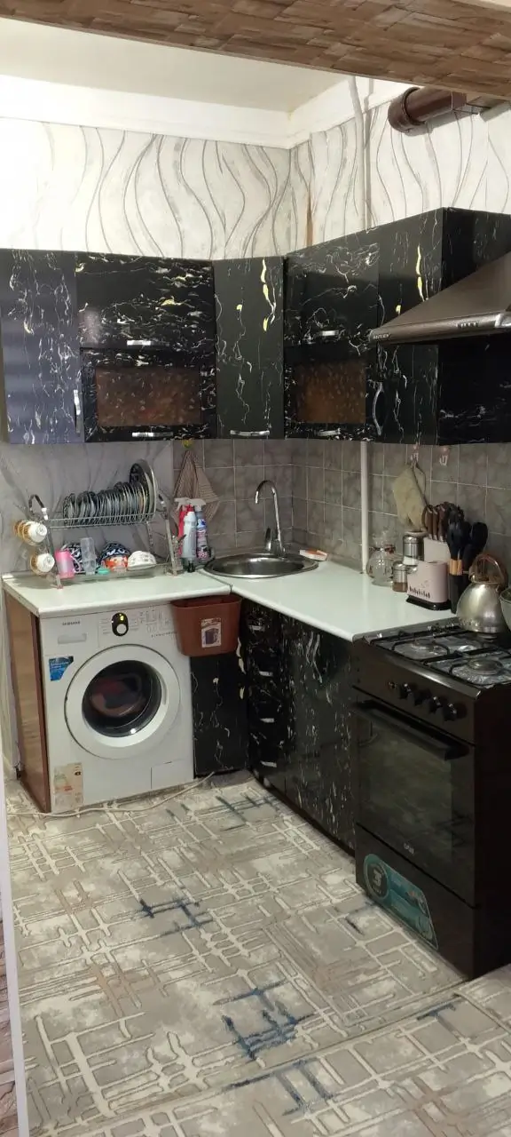 5 dan ortiq xonali kvartira − 97 m², 5/5 qavat