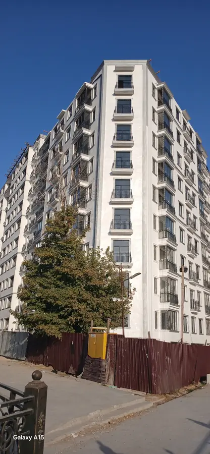 1 xonali kvartira sotiladi − 46.4 m²