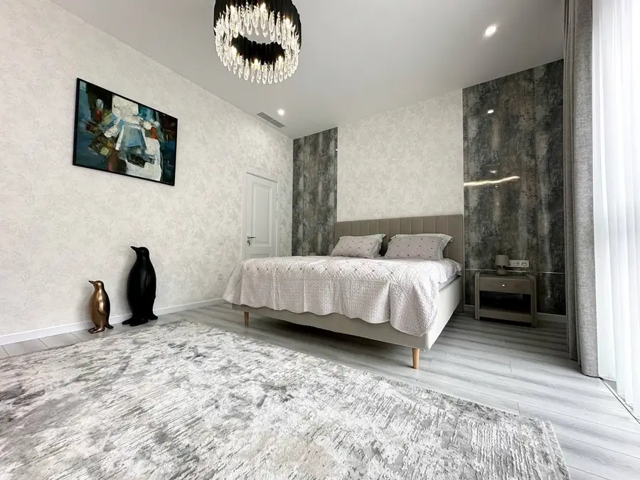 2 xonali kvartira − 80 m², 3/9 qavat