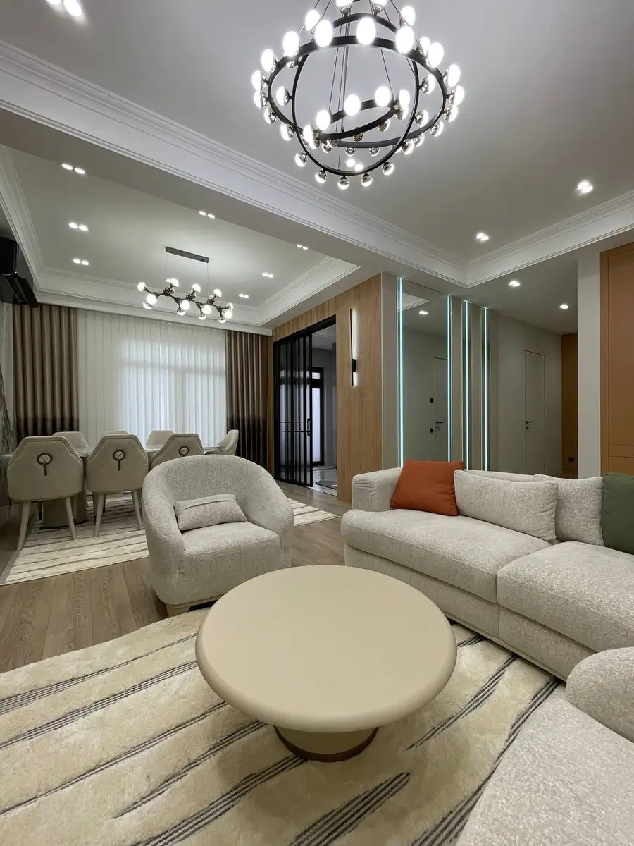 3 xonali kvartira − 90 m², 3/7 qavat