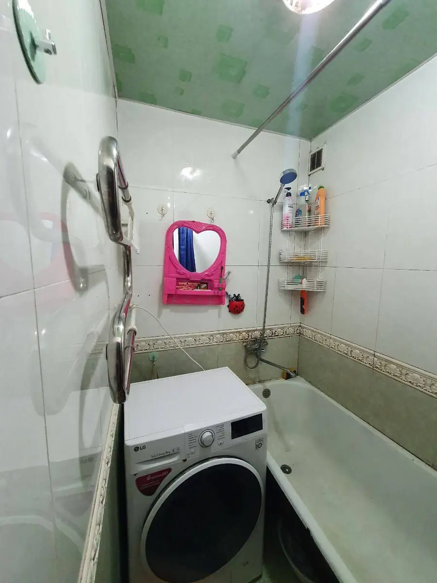 3 xonali kvartira − 70 m², 3/4 qavat