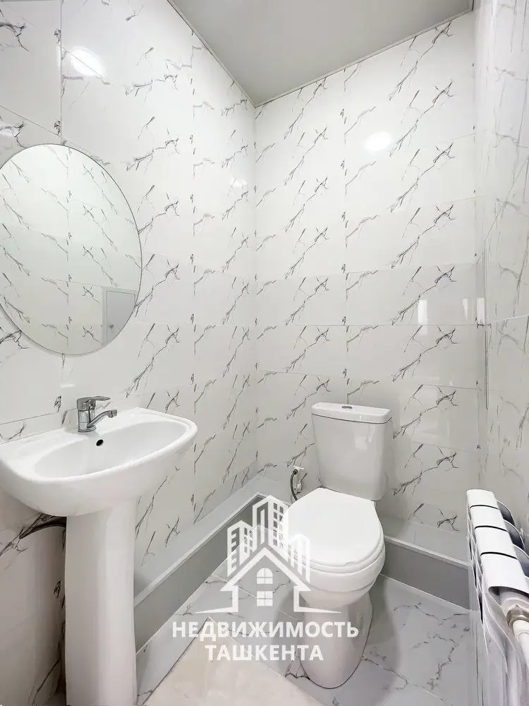 Продается 3-комнатная квартира − 70 м²