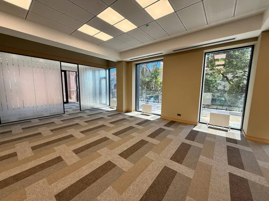 Ofis − 113 m², 3/6 qavat