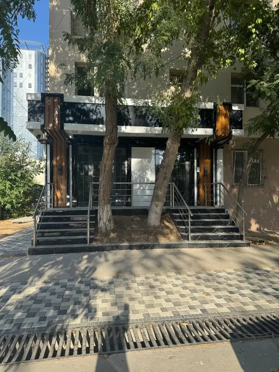 Ofis − 85 m², 1/5 qavat