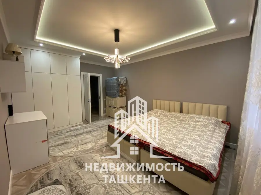 4 xonali kvartira − 206 m², 6/9 qavat