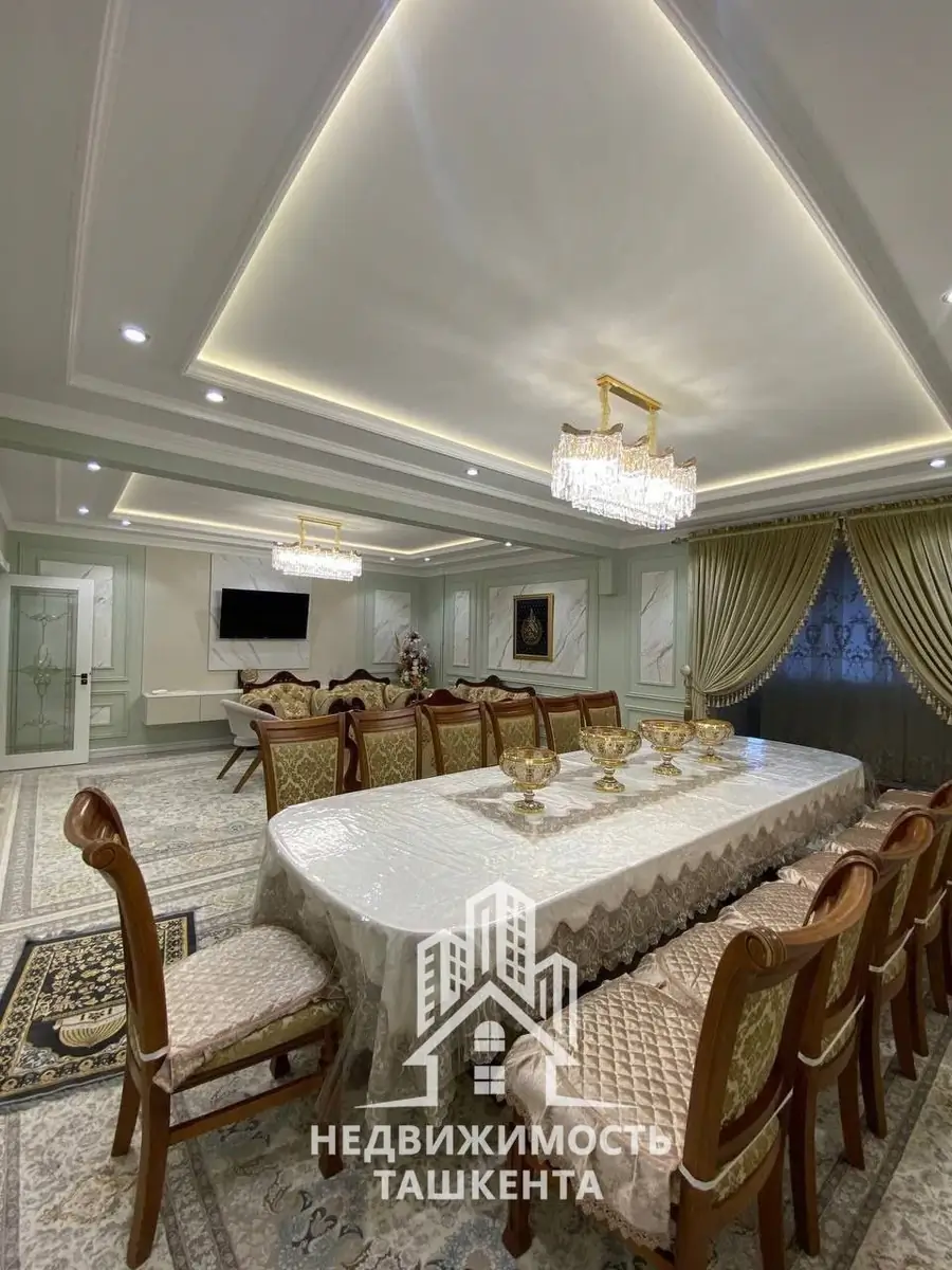 4 xonali kvartira − 206 m², 6/9 qavat