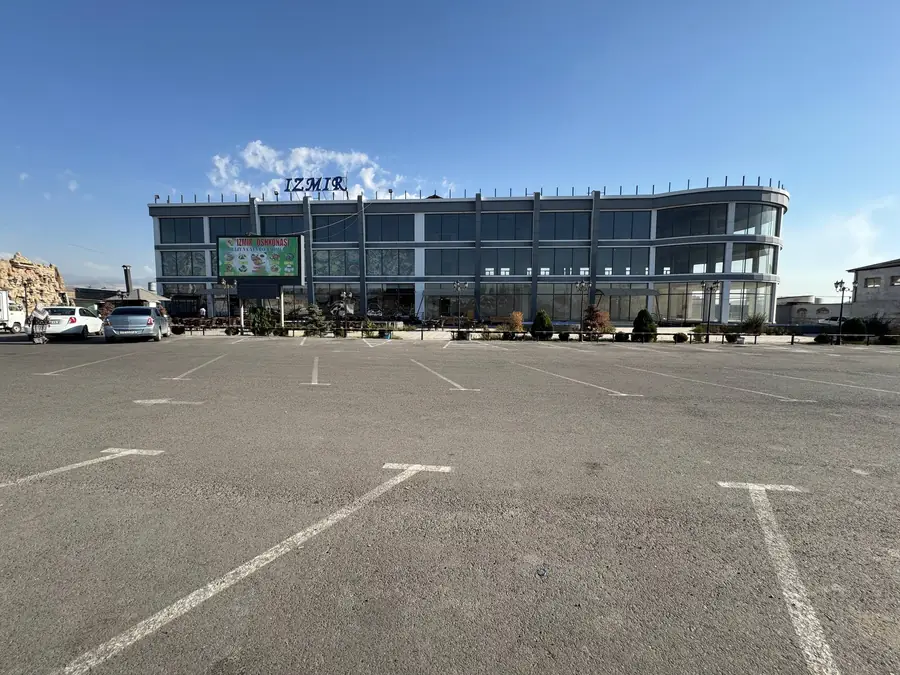 Tijoriy yer maydoni − 10000 sot