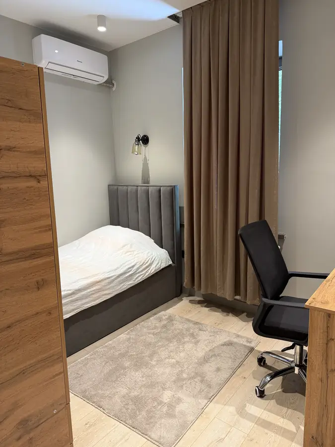 Сдается 3-комнатная квартира − 73.1 м²