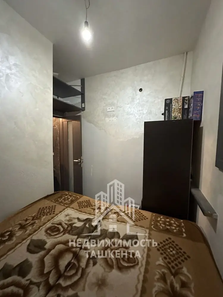 1 xonali kvartira − 42 m², 2/4 qavat