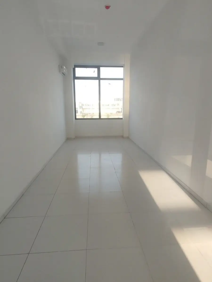 Ofis − 24 m², 2/2 qavat