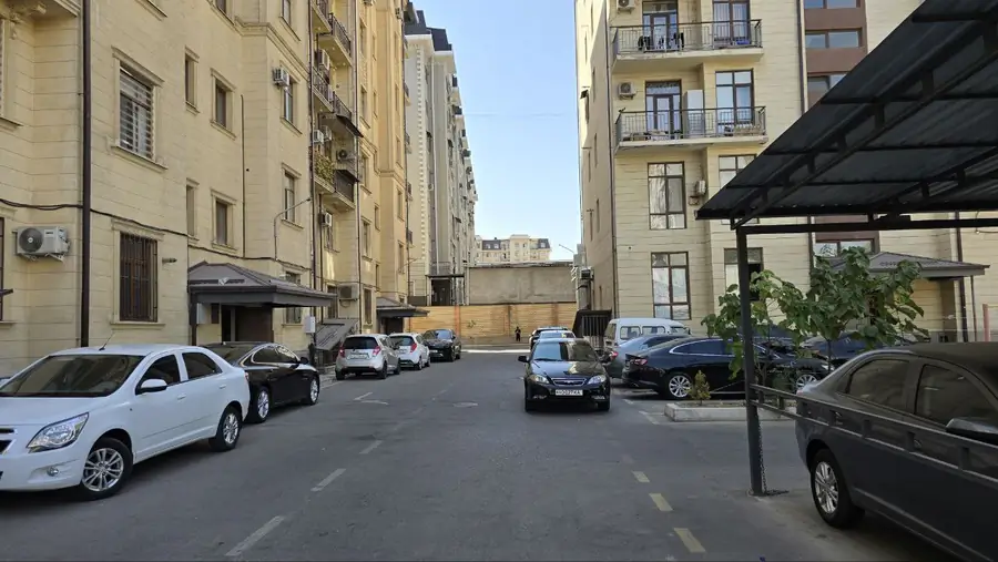 Ofis − 300 m², -1/8 qavat