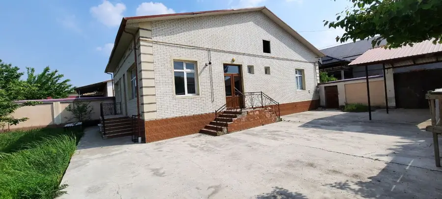 1 qavatli uy − 80 m², 6 sot. 