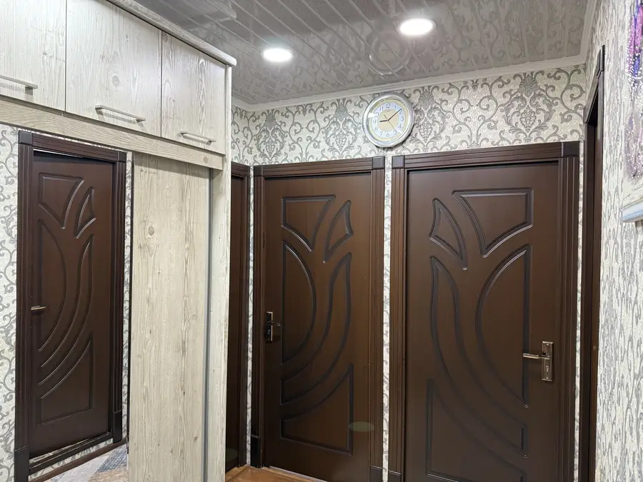 Продается 3-комнатная квартира − 65 м²