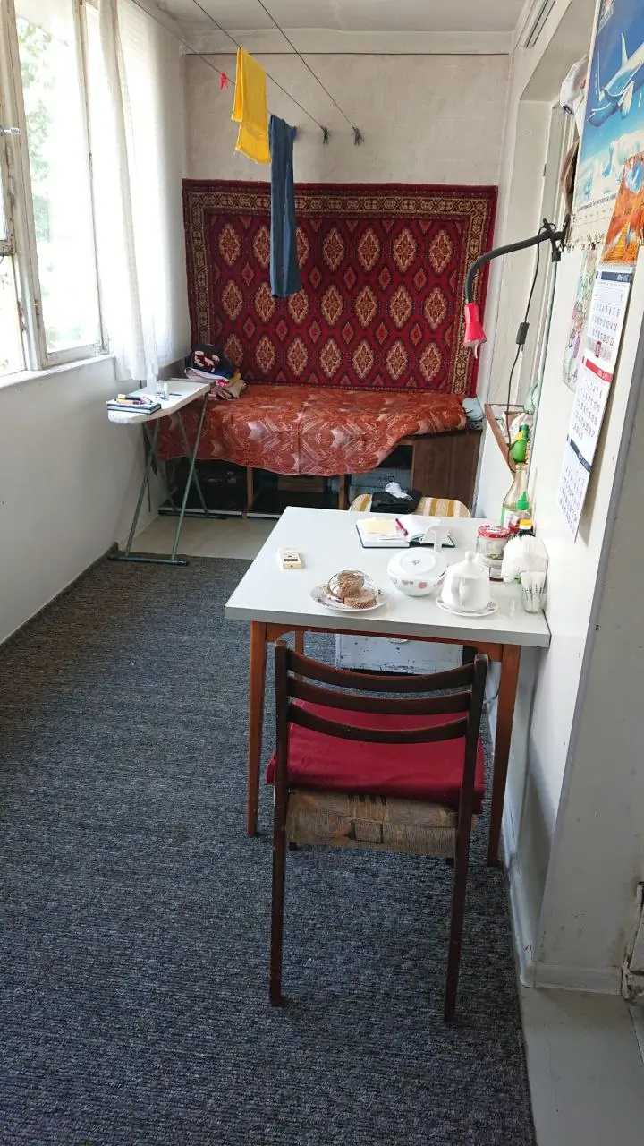 Продается 3-комнатная квартира − 82 м²