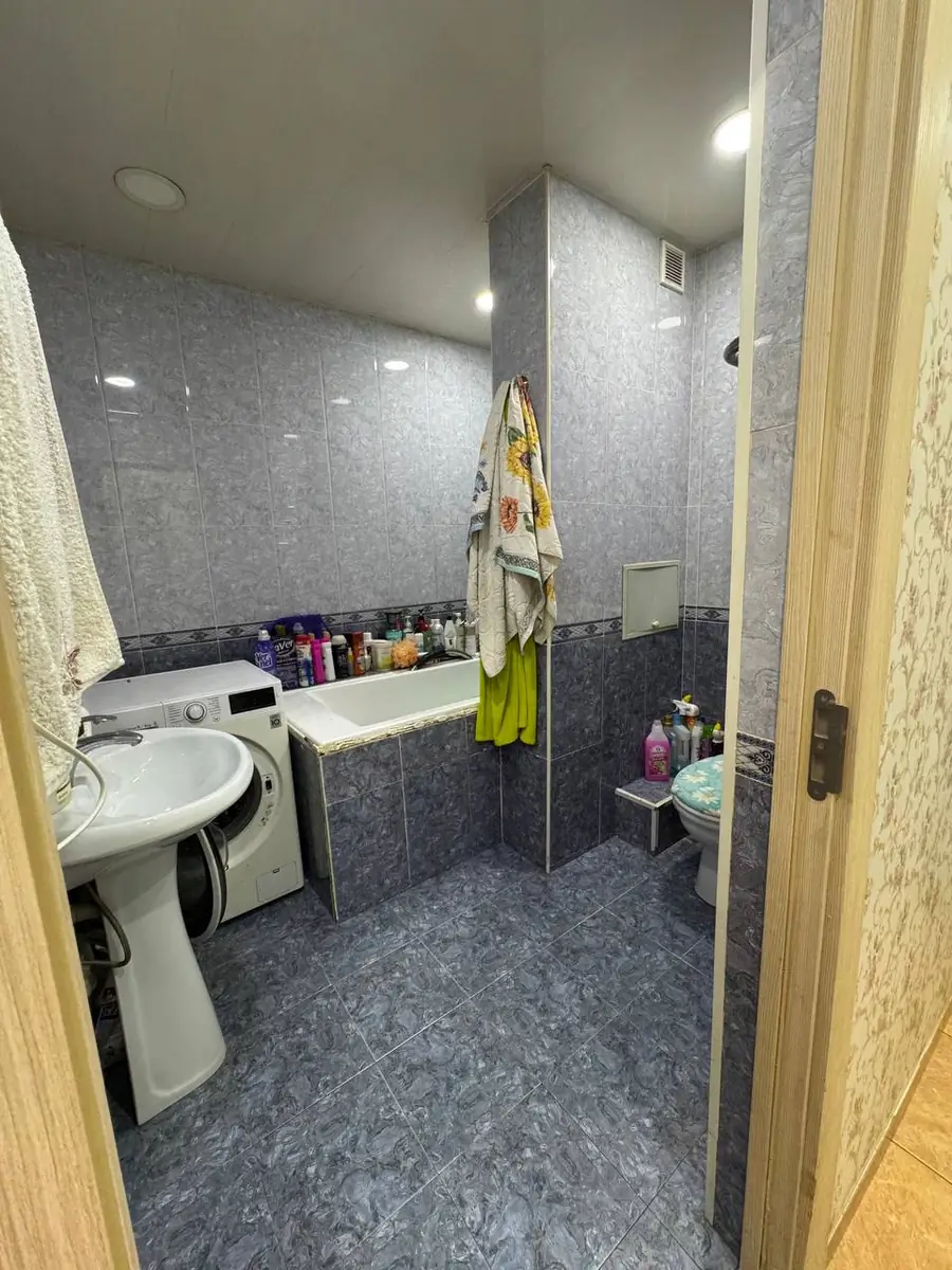 2 xonali kvartira − 50 m², 4/4 qavat