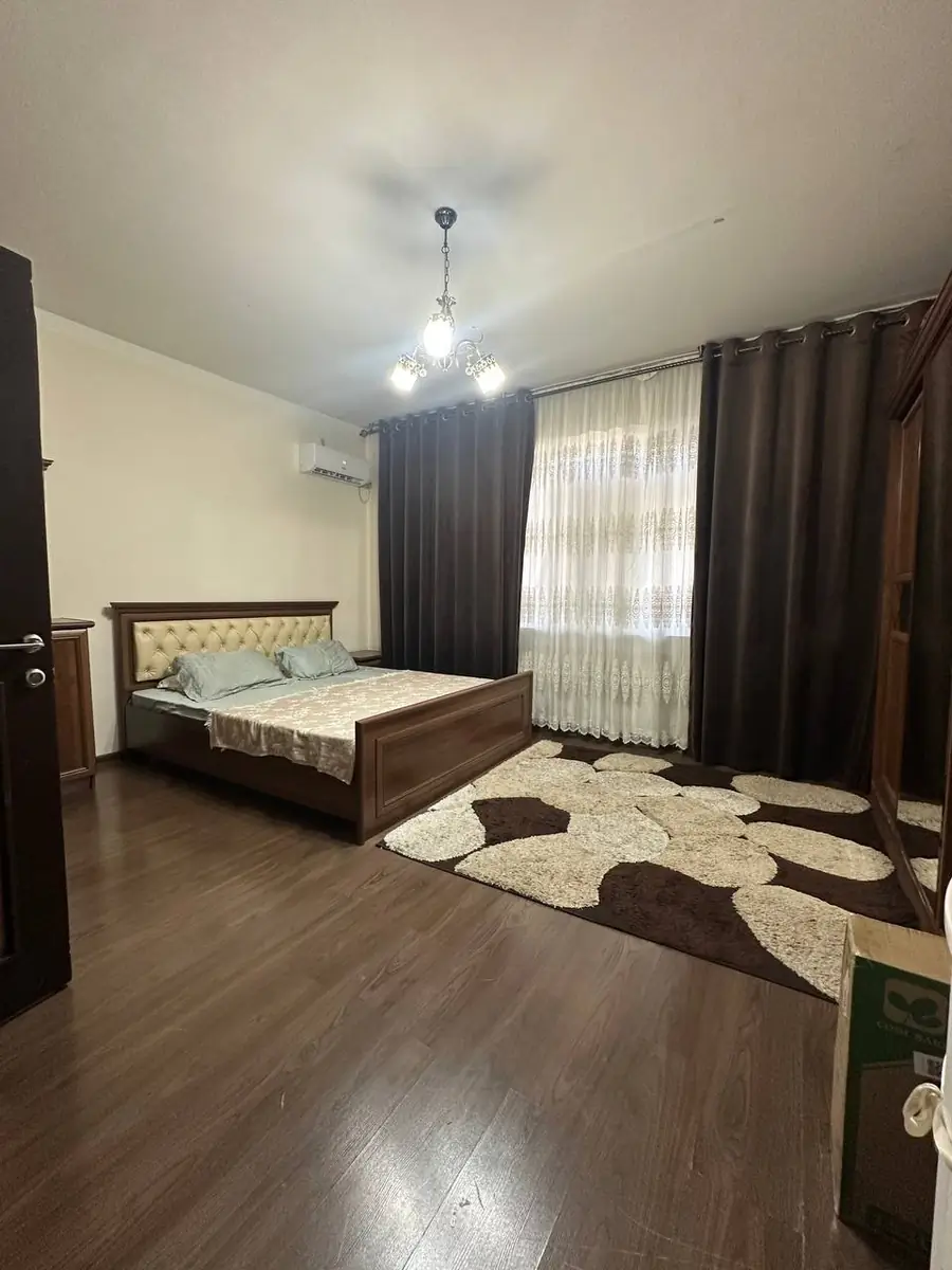 4 xonali kvartira − 103 m², 5/9 qavat