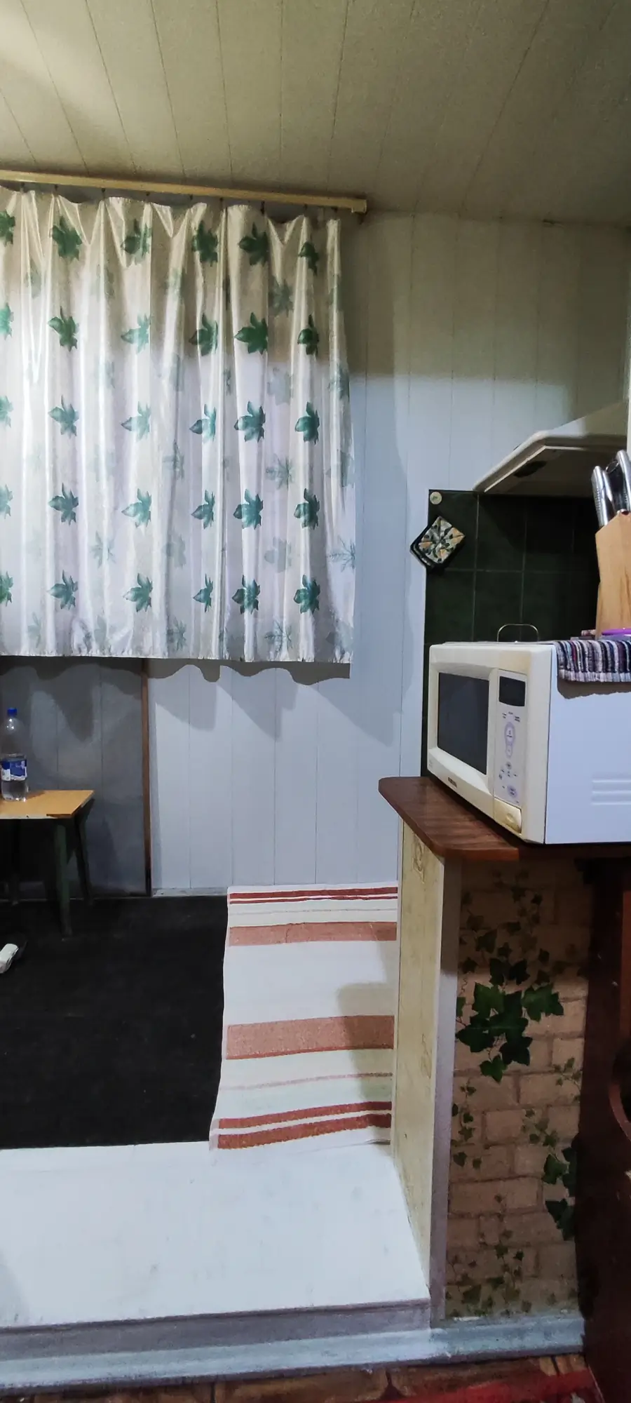 3 xonali kvartira sotiladi − 67 m²