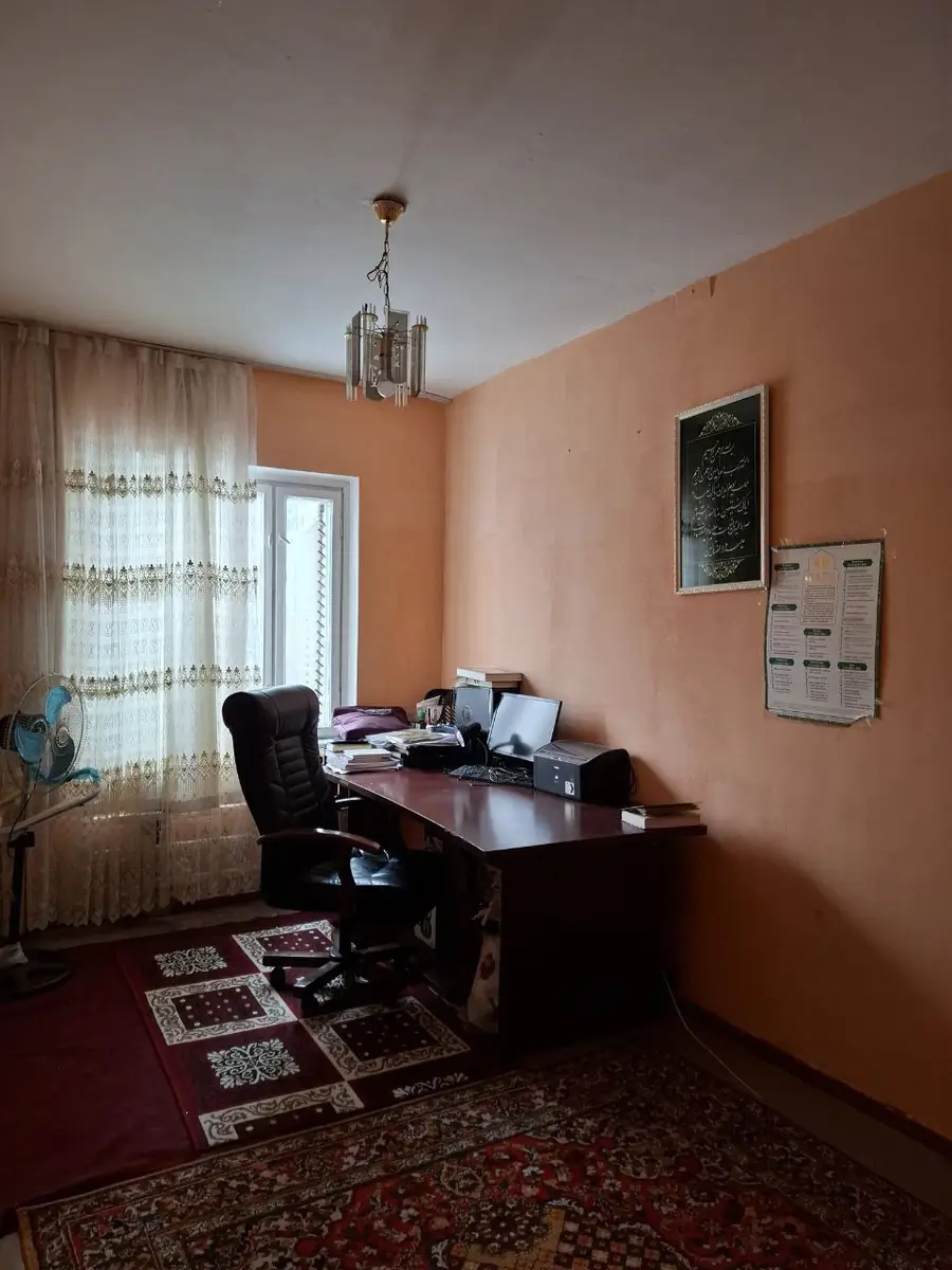 5 dan ortiq xonali kvartira − 100 m², 5/5 qavat