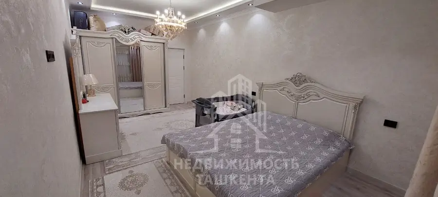 4 xonali kvartira − 112 m², 10/10 qavat