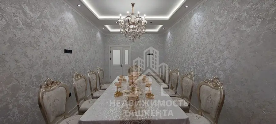 4 xonali kvartira − 112 m², 10/10 qavat