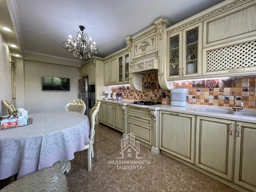 3 xonali kvartira − 98 m², 5/9 qavat