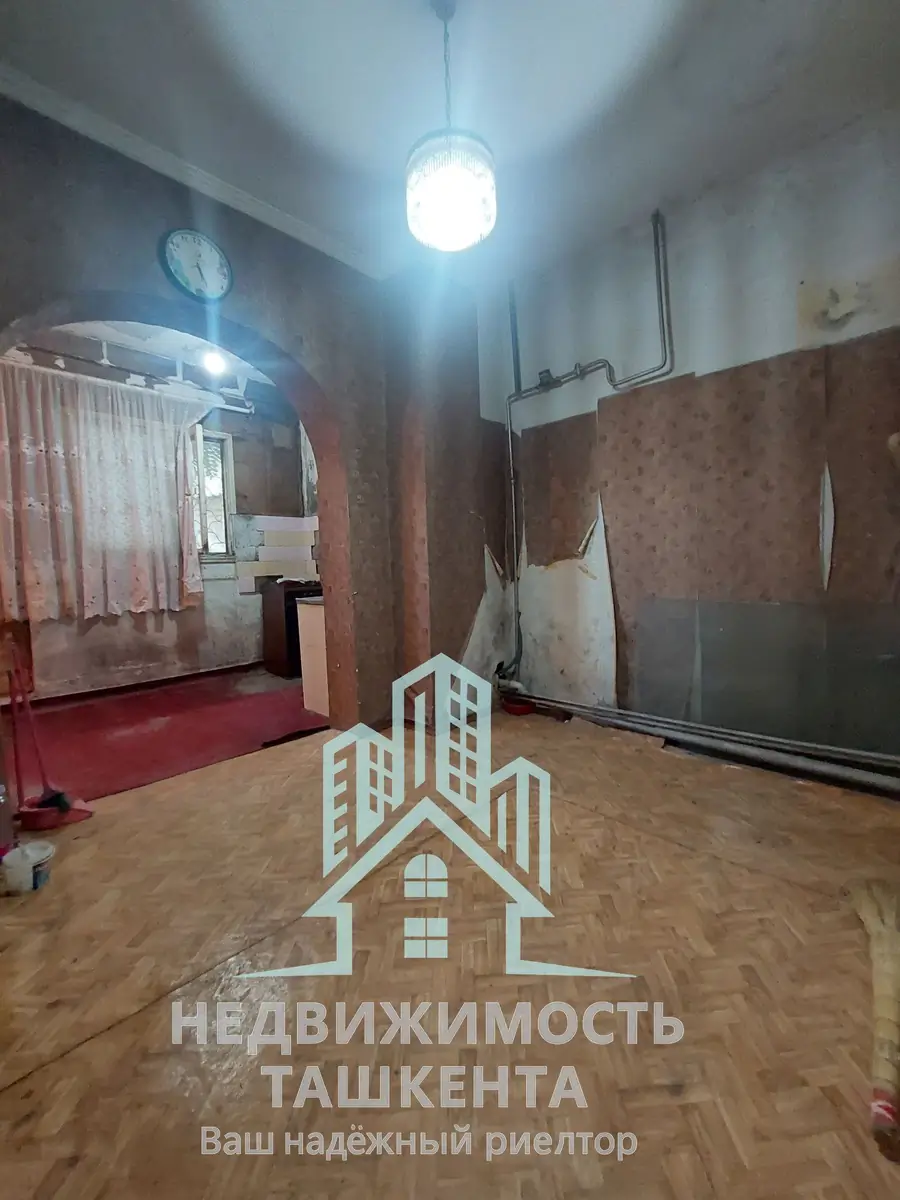 4 xonali kvartira − 90 m², 1/5 qavat