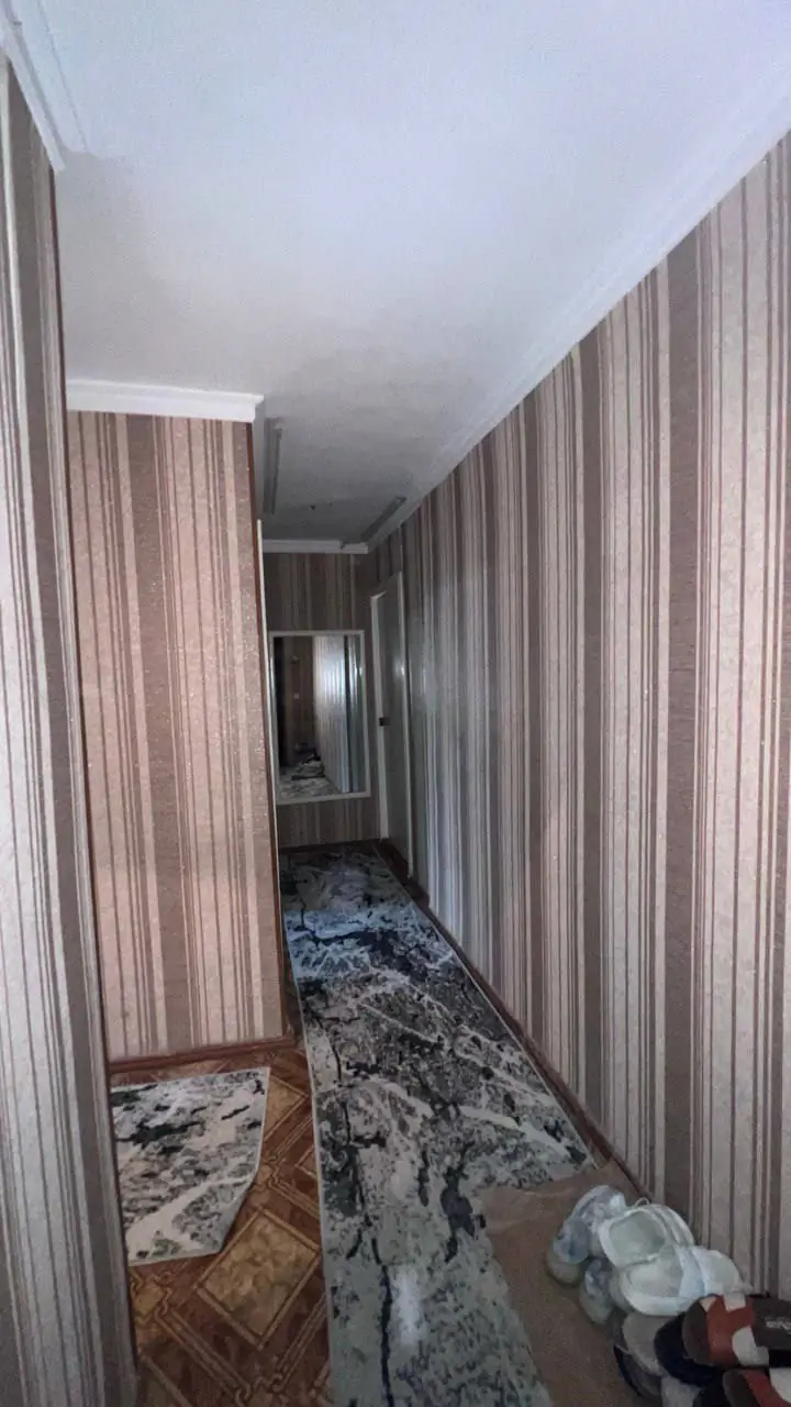 Продается 2-комнатная квартира − 56 м²