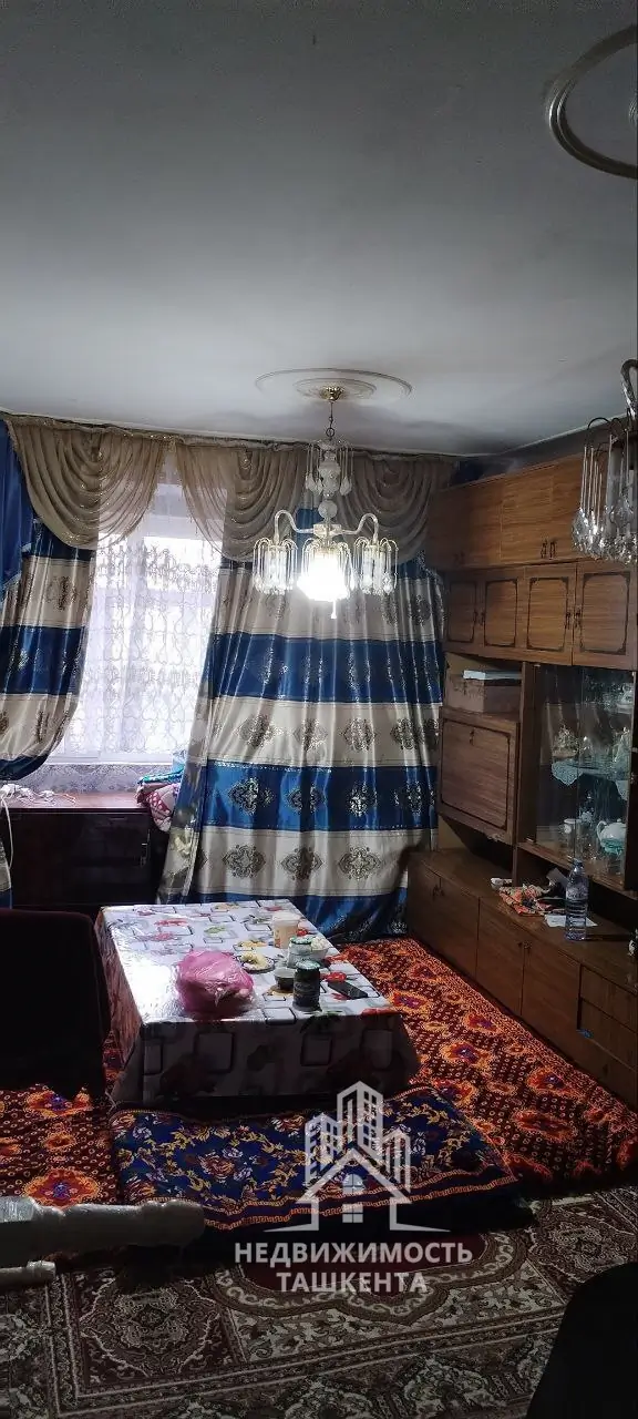 2 xonali kvartira − 42 m², 3/9 qavat