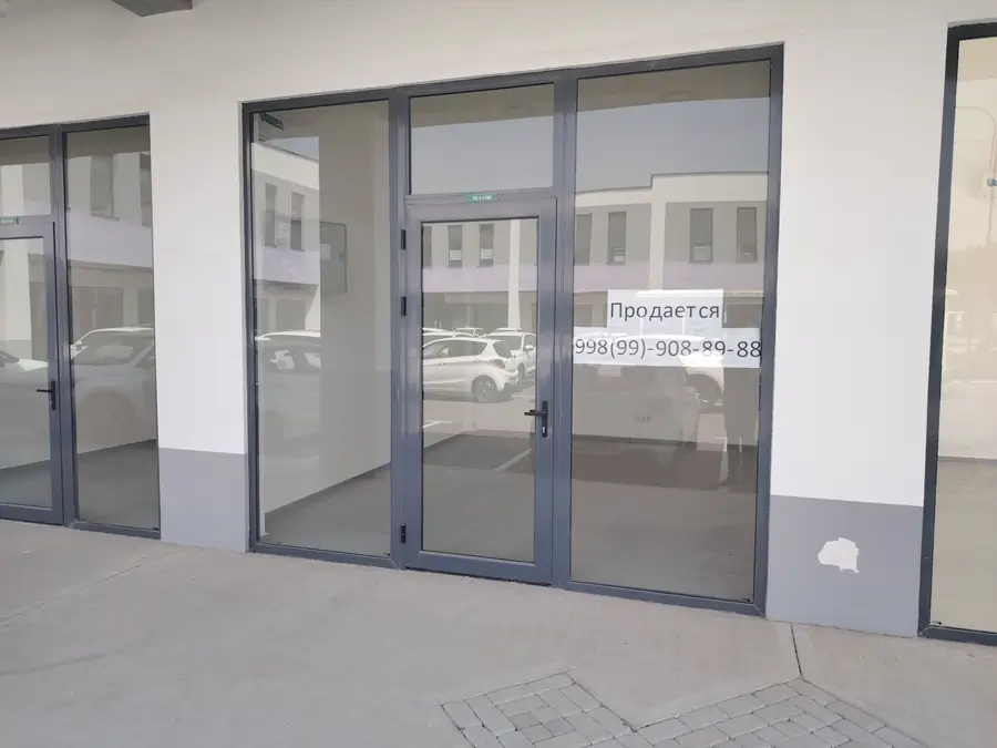 Savdo-sotiq maydoni − 22 m², 1/2 qavat