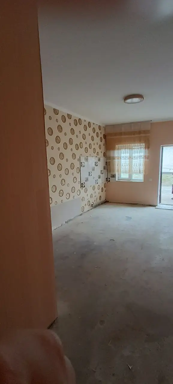 1 qavatli uy sotiladi − 42 m²