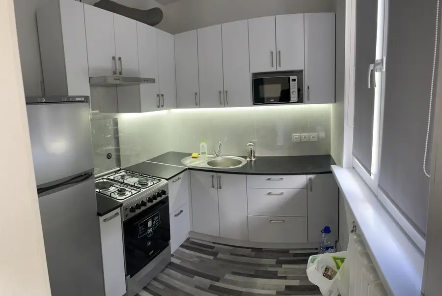 2 xonali kvartira − 40 m², 4/4 qavat