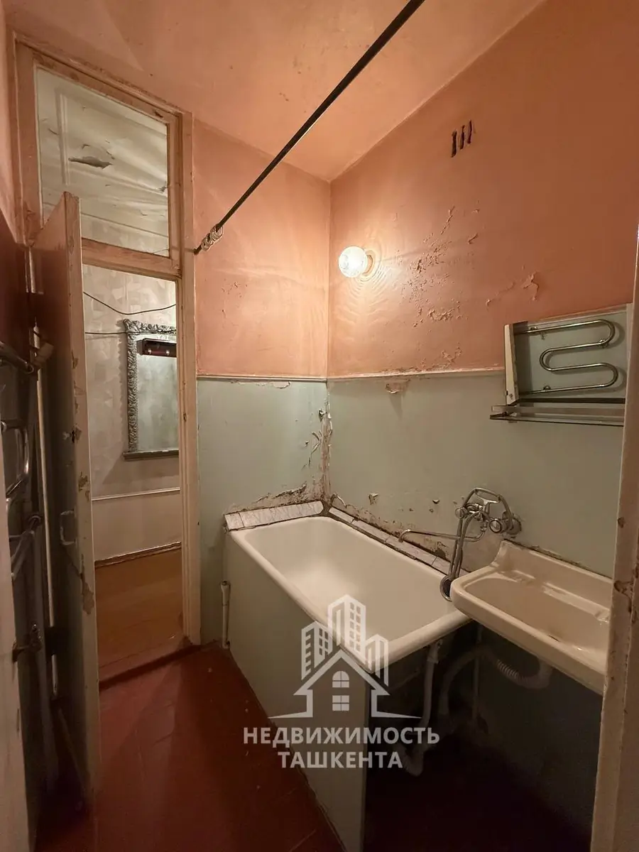 2 xonali kvartira sotiladi − 50 m²